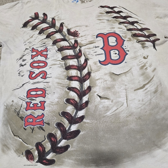 Liquid Blue Boston Red Sox Graphic Tee - Picture 3 of 5